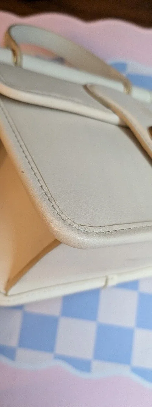 Coach Willis Top Handle 18 - Chalk